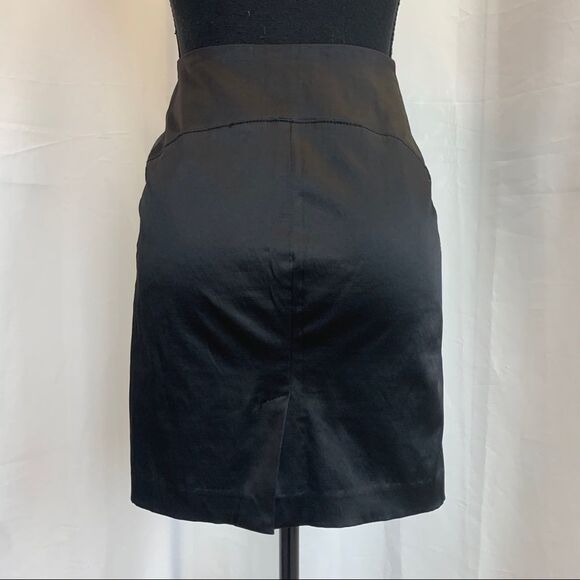 BEBE Black satin effect mini skirt size 4 - Picture 4 of 12